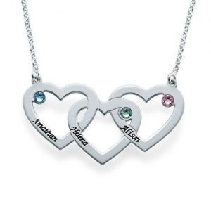 Collar de corazones entrelazados con piedras natales