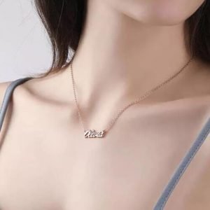 שרשרת שם CZ בהתאמה אישית ורוד זהב