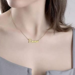 Collana con nome personalizzato placcato in oro 14k