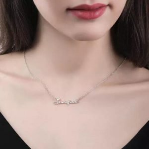 Nombre de estilo de firma Collar Plata