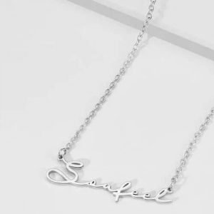 Nombre de estilo de firma Collar Plata